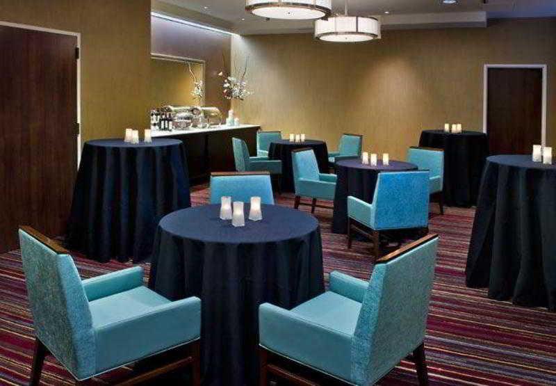 Courtyard By Marriott Washington, D.C./Foggy Bottom Hotel Exterior photo