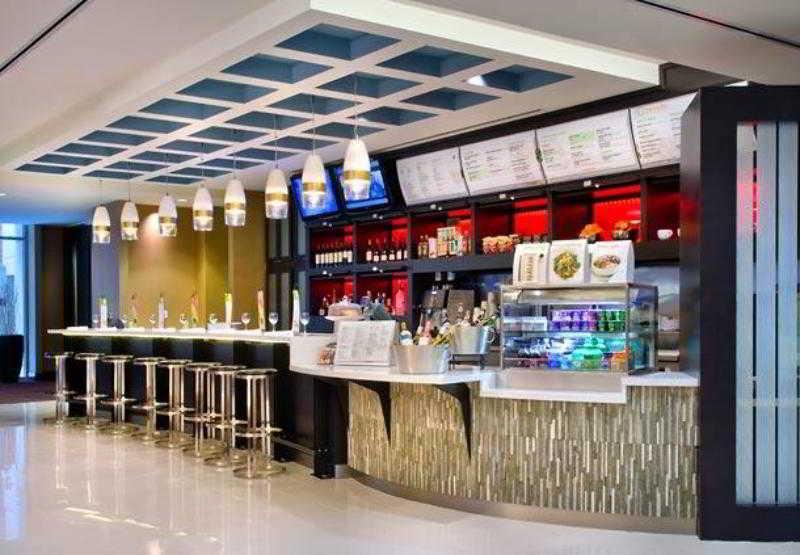 Courtyard By Marriott Washington, D.C./Foggy Bottom Hotel Exterior photo