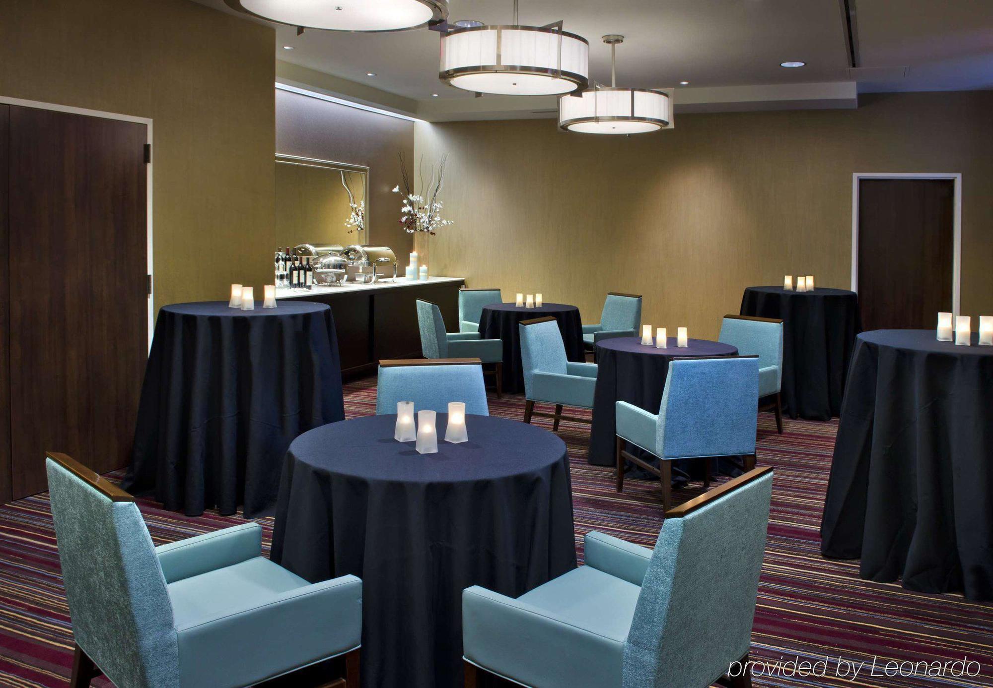 Courtyard By Marriott Washington, D.C./Foggy Bottom Hotel Exterior photo